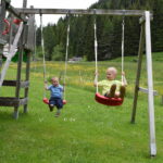 Kinder Schaukeln